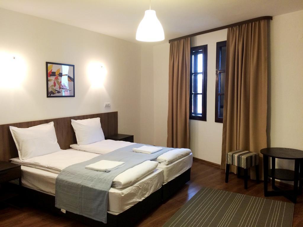 White House Hotel Veliko Tărnovo Cameră foto